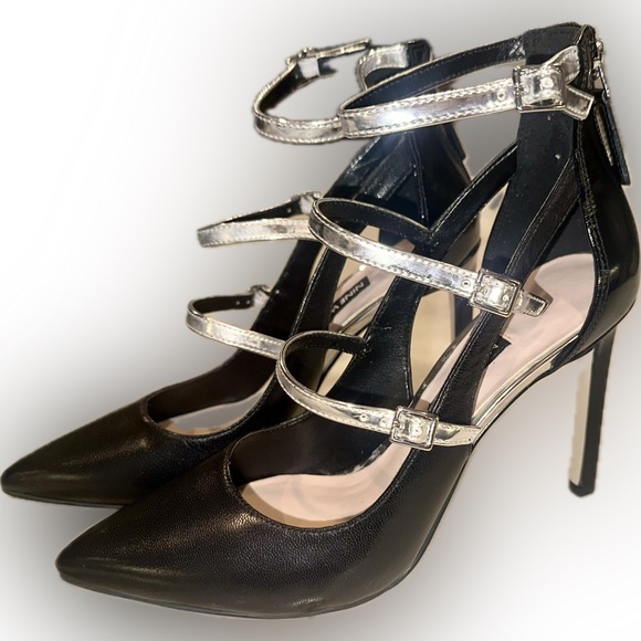 NWOT Nine West Black Silver Buckle Strappy Stiletto Pumps Zip Back‎ Size 7 - Picture 1 of 15